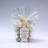 Feinste<br />Elisenlebkuchen<br />mit weißer Kuvertüre